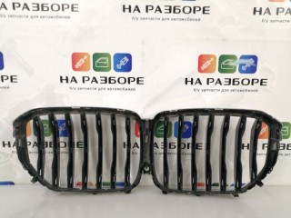 решетка радиатора, ориг. номер 7454887, BMW X5