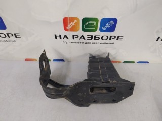 крепление усилителя бампера, ориг. номер A2036202295, Mercedes-Benz C-Class 1997-2001