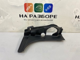накладка на петлю багажника, ориг. номер 64449-60011, Toyota Land Cruiser 2007-2026