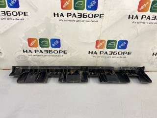 крепление порога, ориг. номер 764580003R, Renault Duster