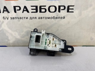Панель управления стояночным тормозом, ориг. номер 84390-33050, TOYOTA CAMRY 2017-2021