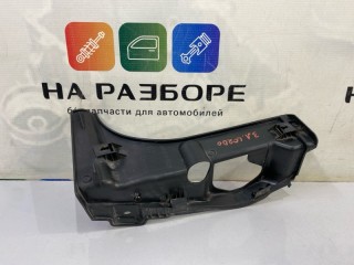 накладка на петлю багажника, ориг. номер 64449-60011, TOYOTA Land Cruiser 2007-2026