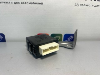 реле стеклоочистителя, ориг. номер 85940-60140, Lexus lx450d