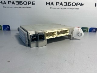 блок предохранителей, ориг. номер 82733-60P40, Lexus lx450d
