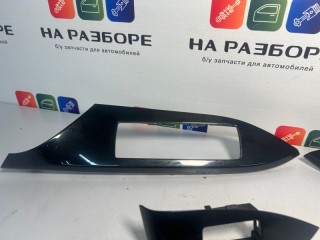 накладка двери внутренняя, ориг. номер 74240-60190, Lexus lx450d
