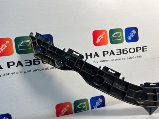 крепление бампера Lexus lx450d, 52156-60120