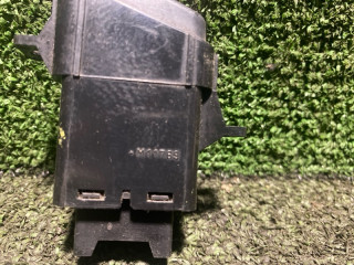 Кнопка аварийной сигнализации, Honda CR-V 1998-2001