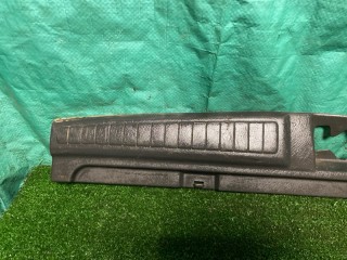 Накладка багажника, ориг. номер 84640S060130, Honda Orthia 1996-1999