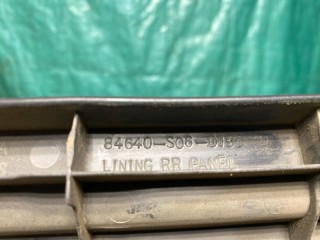 Накладка багажника, ориг. номер 84640S060130, Honda Orthia 1996-1999
