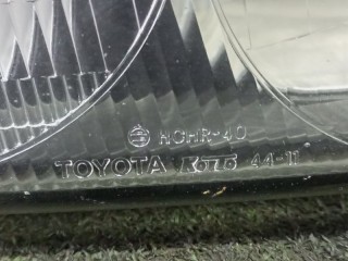фара, Toyota Ipsum 1996-1998