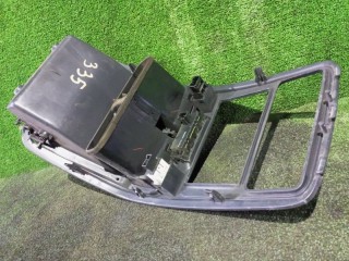 центральная консоль, Toyota Ipsum 1996-1998