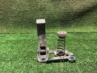 замок капота, Renault Megane 2008-2014