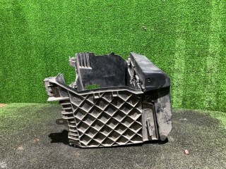 Площадка под аккумулятор, Renault Megane 2008-2014