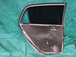 дверь, Toyota Corolla Runx 2002-2004