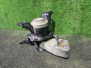 подушка двигателя, ориг. номер 12305-21130, Toyota Corolla Runx 2002-2004