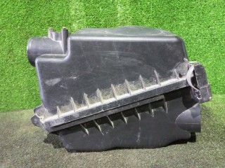 корпус воздушного фильтра, Toyota Corolla Runx 2002-2004