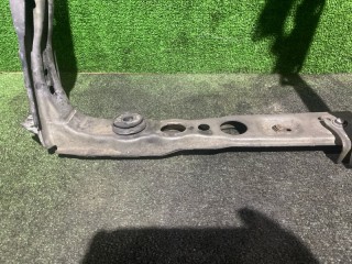 Рамка радиатора Toyota Corolla 2016-2019