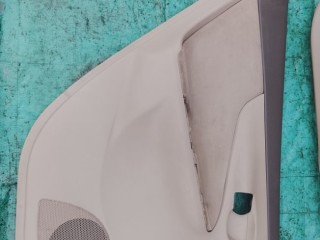 Обшивка двери, Toyota Corolla Axio 2006-2010