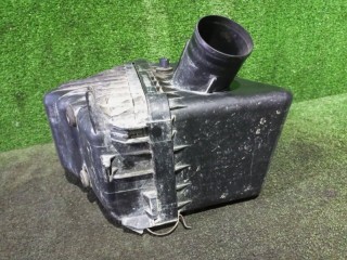 корпус воздушного фильтра, Toyota Caldina 1992-2002