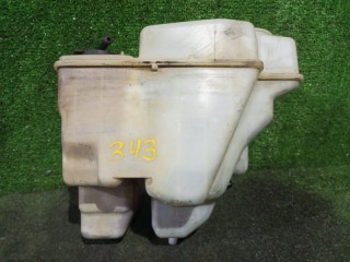 бачок омывателя, Toyota Caldina 1992-2002