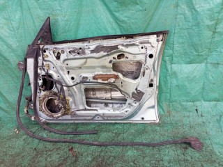 дверь, Subaru Forester 2002-2005