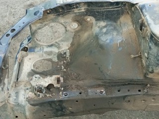 лонжерон, Nissan Primera 2001-2008
