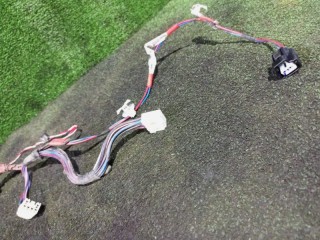 Электропроводка двери, ориг. номер 8215312440, Toyota Corolla Runx 2002-2004