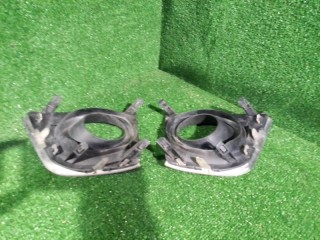 Рамка противотуманной фары, ориг. номер 81482-02390, 52126-02140, Toyota Corolla 2010-2013