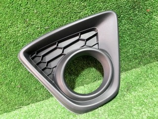 Рамка противотуманной фары, ориг. номер KD4550C11, KD4550C11A, Mazda CX-5 2011-2015