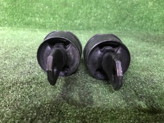сайлентблоки прочие, ориг. номер 1061670, Mazda Axela