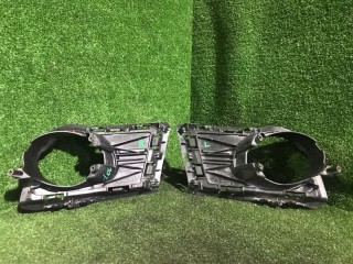 Накладка на противотуманную фару, ориг. номер 5N0853665A, Volkswagen Tiguan 2006-2011