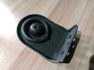 Втулка крепления радиатора, Hyundai Elantra 2003-2010