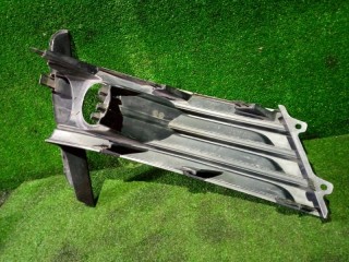 Накладка на противотуманную фару, ориг. номер 81481-02630, Toyota Corolla 2012-2016