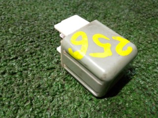 реле, ориг. номер 85925-17010