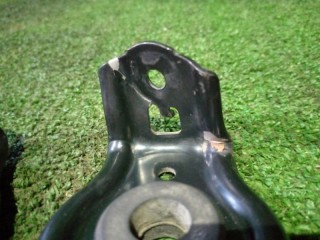 Втулка крепления радиатора, Honda Insight 2009-2011