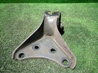 подушка редуктора, ориг. номер G30428680A, Mazda Familia S-Wagon