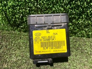 Разъем USB, ориг. номер 96110-3W500, Kia Sportage
