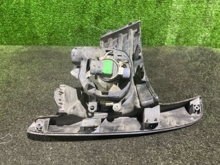 Рамка противотуманной фары, ориг. номер 8121002110, 81481-02630, Toyota Corolla 2016-2019