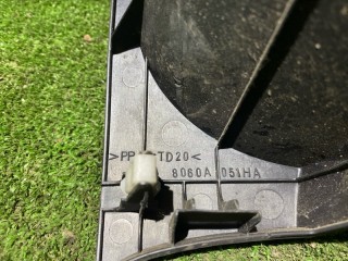 Консоль панели приборов, ориг. номер 8060051HA, Mitsubishi Pajero 2006-2011