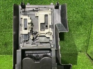 Консоль КПП, ориг. номер 8015A056, Mitsubishi Pajero 2006-2011