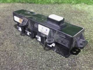 Блок кнопок, ориг. номер 93310BW500RET, 93330BW510RET, Hyundai Creta 2020-2021