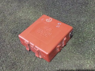 Блок электронный, ориг. номер 8999013020, Toyota Corolla Runx 2002-2004