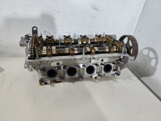 Головка блока цилиндров (ГБЦ) Audi A4 2000-2006