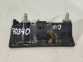 Кнопка открытия багажника Volkswagen Passat 2005-2010