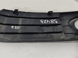 Решетка противотуманой фары правой, ориг. номер 8K0807682A, Audi A4 2007-2012