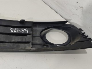 Решетка противотуманой фары правой, ориг. номер 8K0807682A, Audi A4 2007-2012