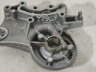 Опорный кронштейн распредвалов, ориг. номер 06J103166A, 8124000114, Volkswagen Passat 2011-2015