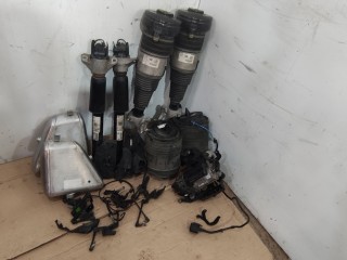 Комплект пневмо подвески, ориг. номер 4M0616005H, Audi RS Q8 2019-2024