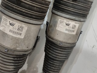Комплект пневмо подвески, ориг. номер 4M0616005H, Audi RS Q8 2019-2024