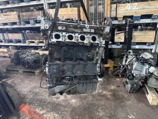 Двигатель, ориг. номер AWT, AWC, AUQ, AWM, BFB, AVJ, AMB, BAM, BEX, AJH, APX, AUG, AWP, Volkswagen Passat 2000-2005